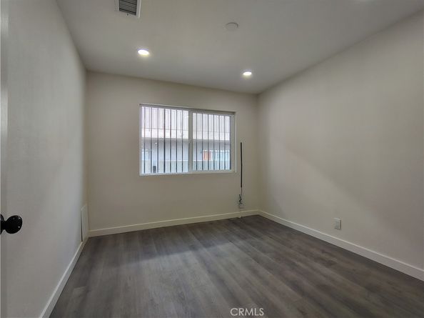 231 E Century Boulevard, Los Angeles CA 90003