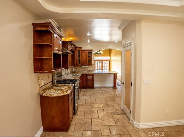 4622 W 131st Street, Hawthorne CA 90250