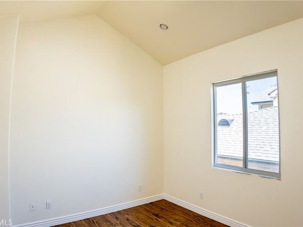 4622 W 131st Street, Hawthorne CA 90250