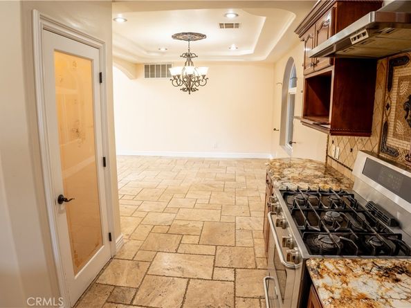 4622 W 131st Street, Hawthorne CA 90250