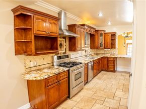 4622 W 131st Street, Hawthorne CA 90250