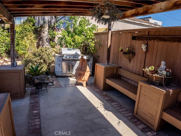 4622 W 131st Street, Hawthorne CA 90250