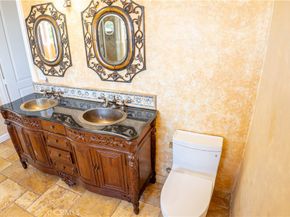 4622 W 131st Street, Hawthorne CA 90250