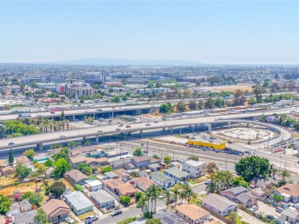 1962 E 114th Street, Los Angeles CA 90059