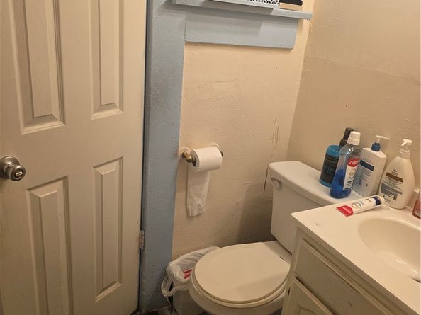 134 W Vernon Avenue, Los Angeles CA 90037