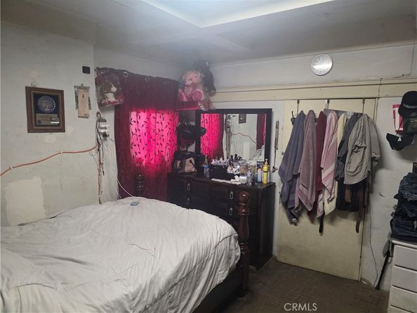 134 W Vernon Avenue, Los Angeles CA 90037