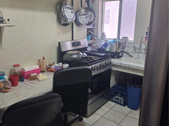 134 W Vernon Avenue, Los Angeles CA 90037