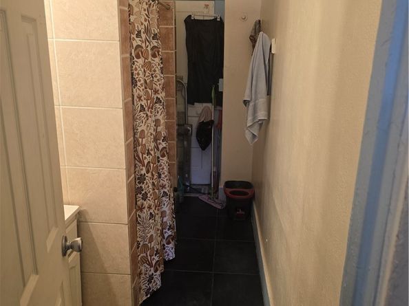 134 W Vernon Avenue, Los Angeles CA 90037