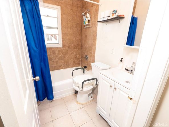 1931 W 35th Street, Los Angeles CA 90018