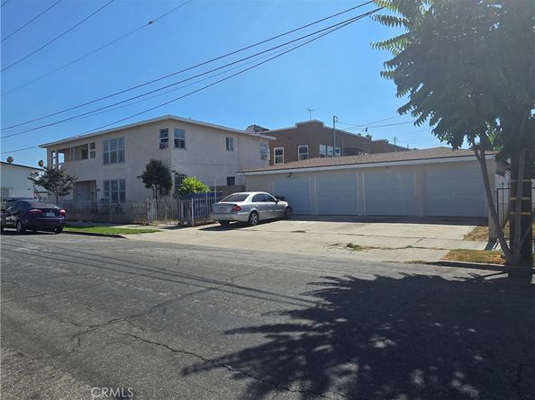 301 W Magnolia Street, Compton CA 90220