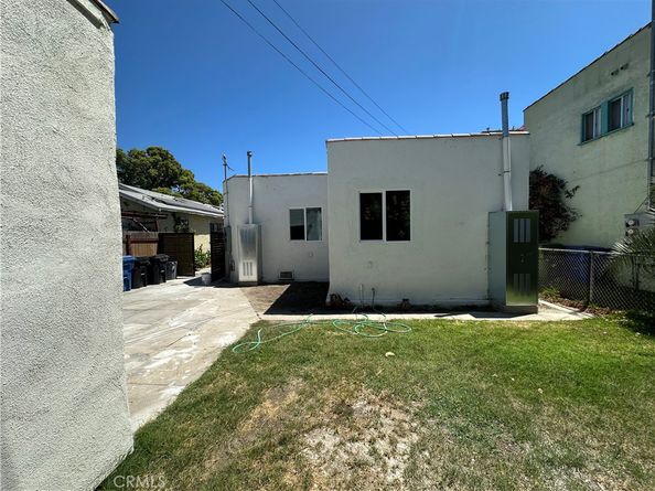 1253 W 65th Street, Los Angeles CA 90044