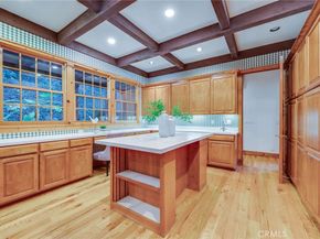 5200 Jessen Drive, La Canada Flintridge CA 91011