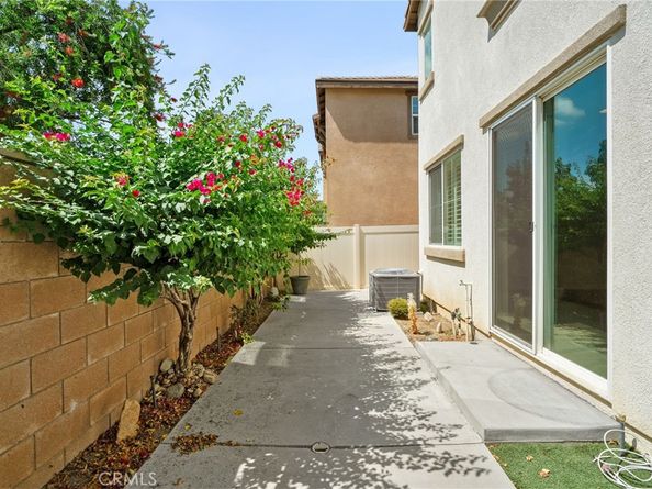 2051 Liberty Way, Claremont CA 91711