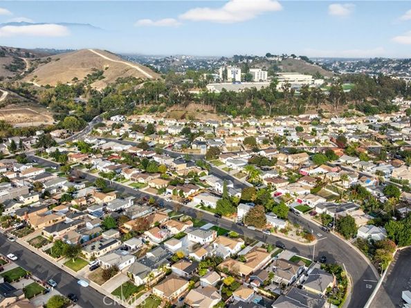 2021 N Hicks, Los Angeles CA 90032