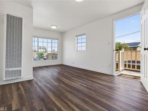 1300 W 90th Street, Los Angeles CA 90044