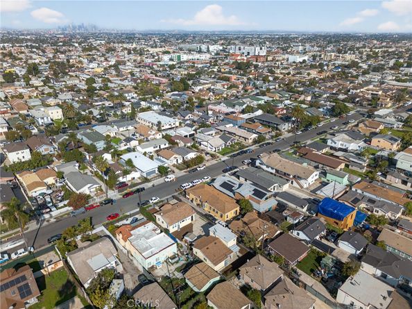 1300 W 90th Street, Los Angeles CA 90044