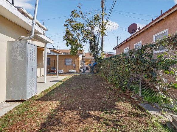 1300 W 90th Street, Los Angeles CA 90044