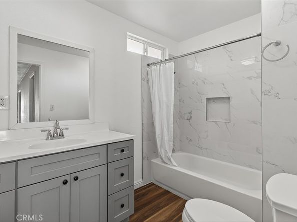 1300 W 90th Street, Los Angeles CA 90044