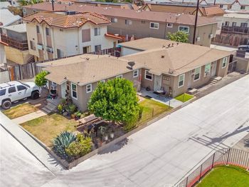 1616 Cherry Lane