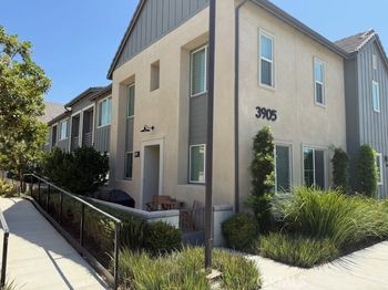 3905 S Oasis Paseo