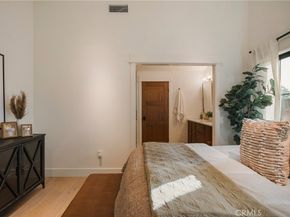 4633 Russell, Los Feliz CA 90027