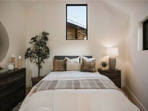 4633 Russell, Los Feliz CA 90027