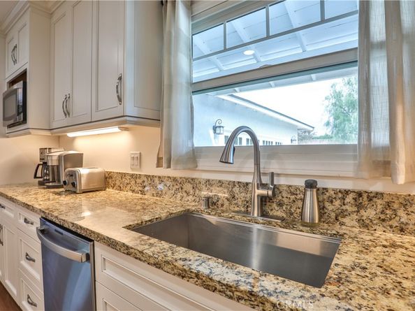 1585 Mural Drive, Claremont CA 91711