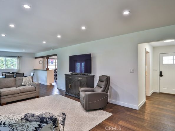 1585 Mural Drive, Claremont CA 91711