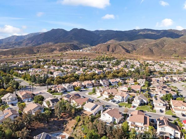 14874 Southend, Fontana CA 92336