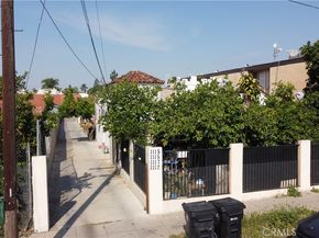 1115 N Madison, Los Angeles CA 90029