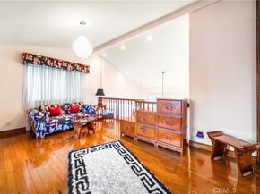2008 S Bentley Avenue 5, Los Angeles CA 90025