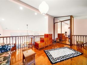 2008 S Bentley Avenue 5, Los Angeles CA 90025