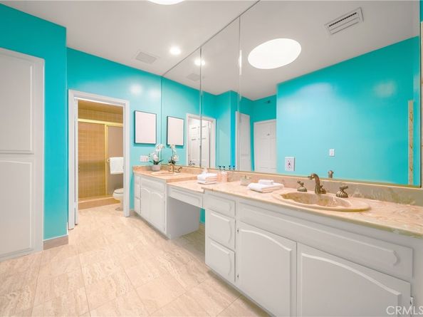 2008 S Bentley Avenue 5, Los Angeles CA 90025