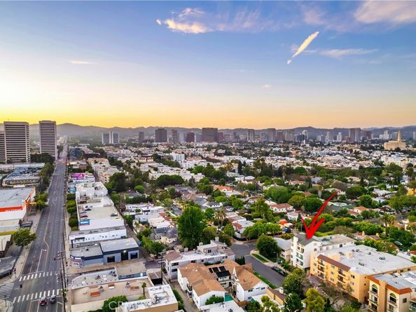 2008 S Bentley Avenue 5, Los Angeles CA 90025