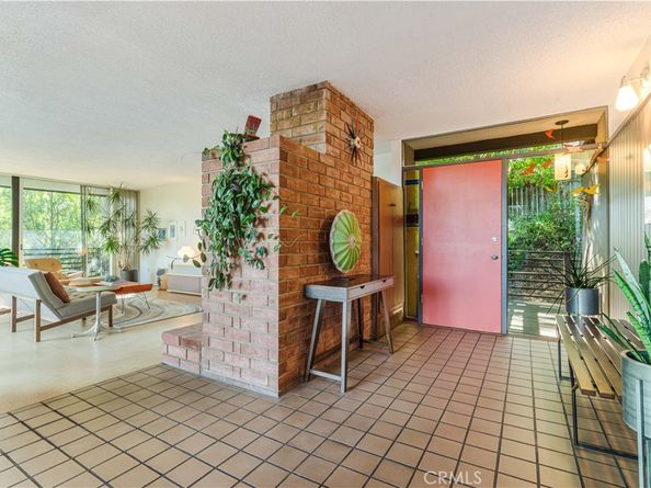 4380 Canyon Crest Road, Altadena CA 91001