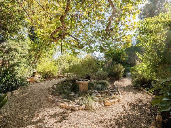 4380 Canyon Crest Road, Altadena CA 91001