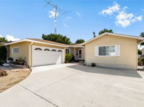 466 Saint Augustine Avenue, Claremont CA 91711