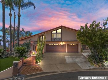 5234 Della Avenue