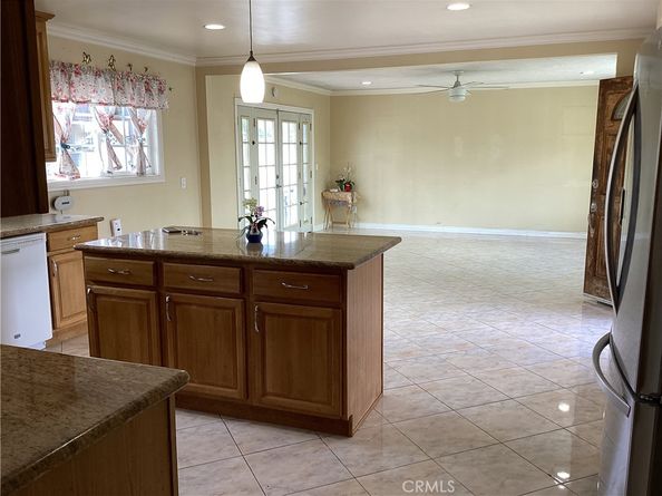 822 Greenberry Drive, La Puente CA 91744