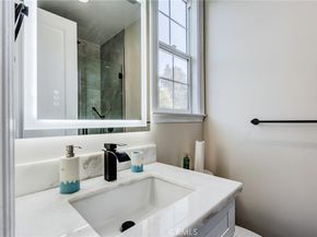 18 Elissa, Ladera Ranch CA 92694