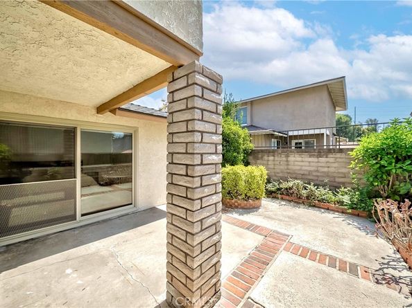 2328 Carrotwood Dr, Brea CA 92821