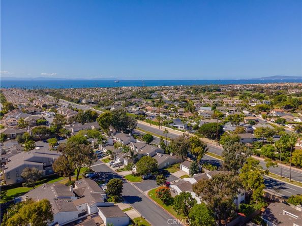 19748 Shorecliff, Huntington Beach CA 92648