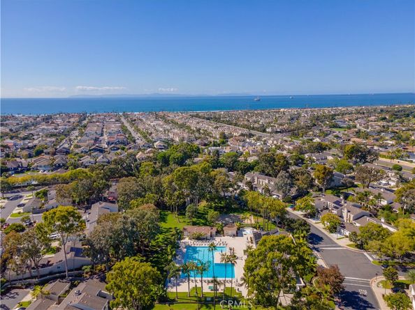 19748 Shorecliff, Huntington Beach CA 92648