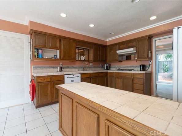 19748 Shorecliff, Huntington Beach CA 92648