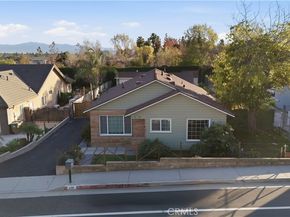 1298 W Baseline, Claremont CA 91711