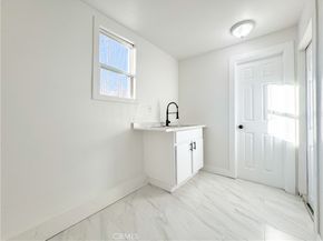 837 W 98th Street, Los Angeles CA 90044