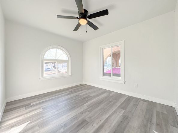 837 W 98th Street, Los Angeles CA 90044