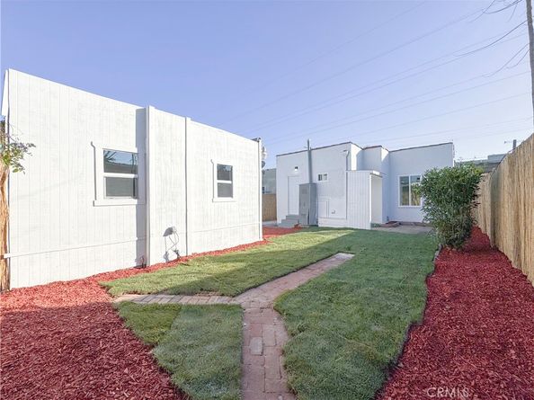837 W 98th Street, Los Angeles CA 90044