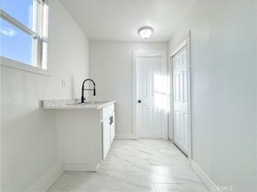 837 W 98th Street, Los Angeles CA 90044