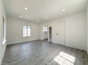 10346 Kalmia Street, Los Angeles CA 90002